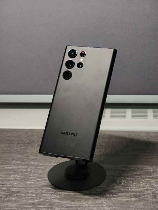 Samsung Galaxy S22 Ultra на запчасти