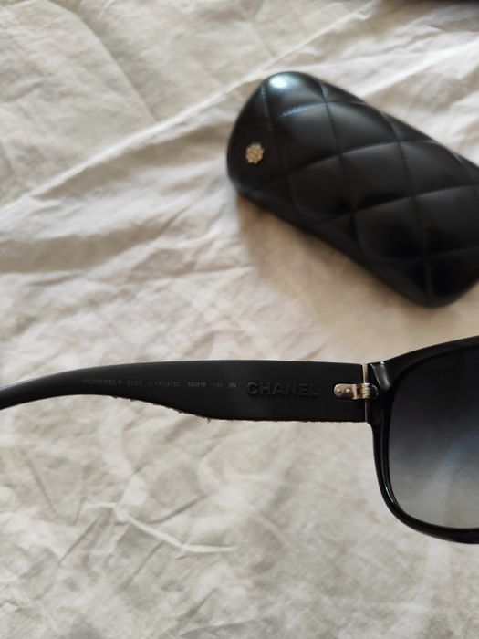 Солнцезащитные очки CHANEL