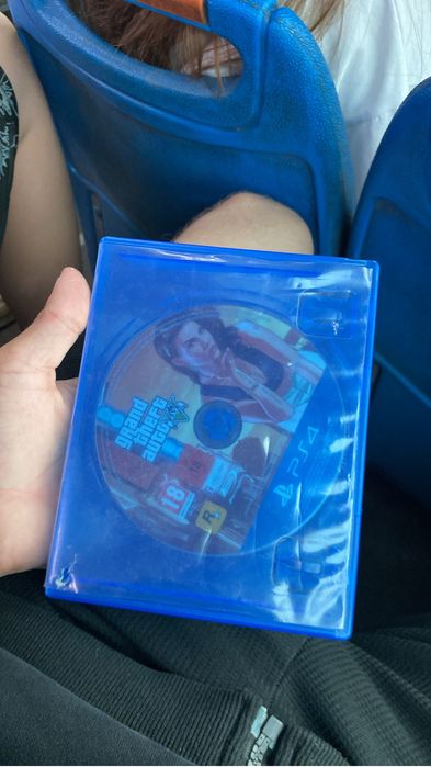 Продажа диска игры гта 5