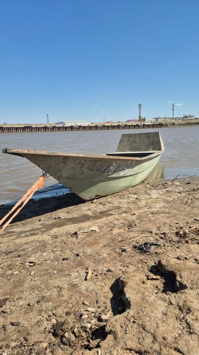 Лодка сатылады бударка