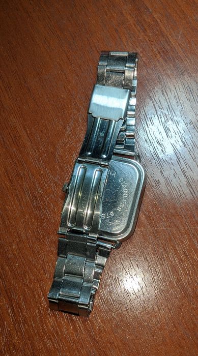 Часы наручные CASIO