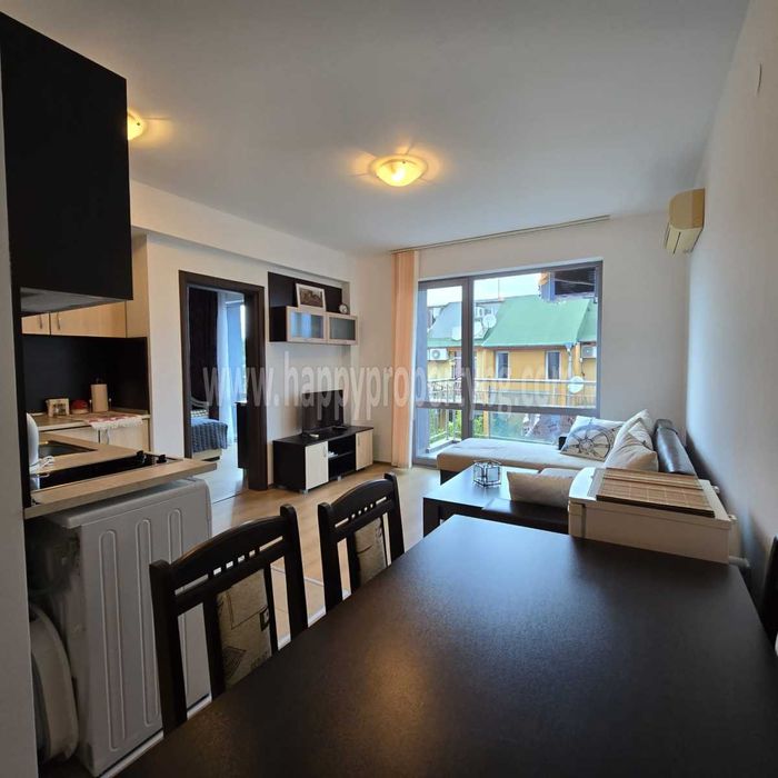 Продава се Двустаен апартамент в к.к. Слънчев бряг - 60 кв.м за 1117 €/кв.м - Снимка #4