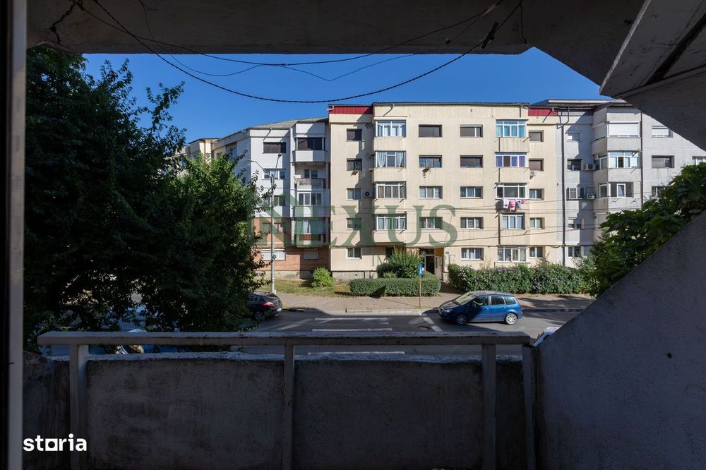 Apartament cu 4 camere, 90 mp, etaj 1 – Zona Nord, Bacău