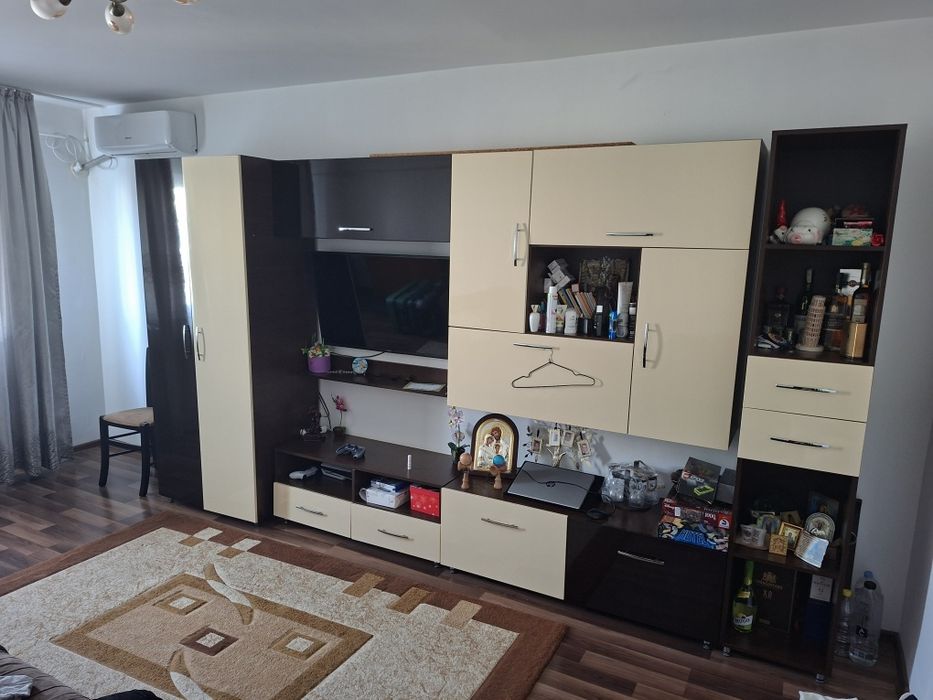 Apartament de vânzare