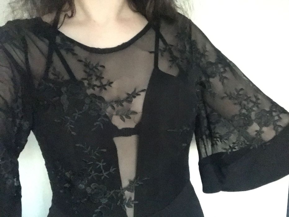 Salopetă neagră de ocazie