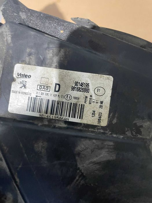 Far Dreapta Peugeot Partner III 3 An  2019 - 2025 cod 9816826880