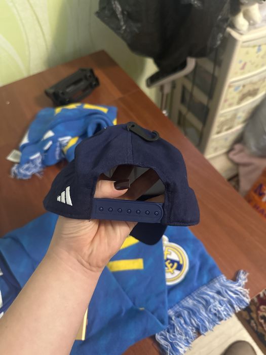 Новая кепка adidas