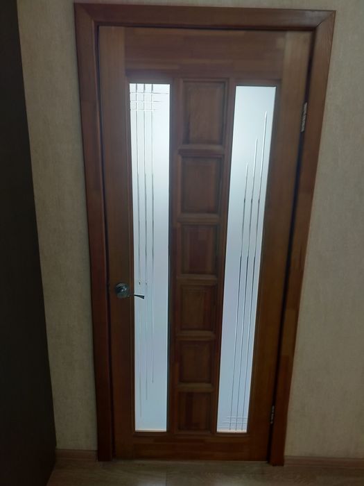 Продам двери деревянные