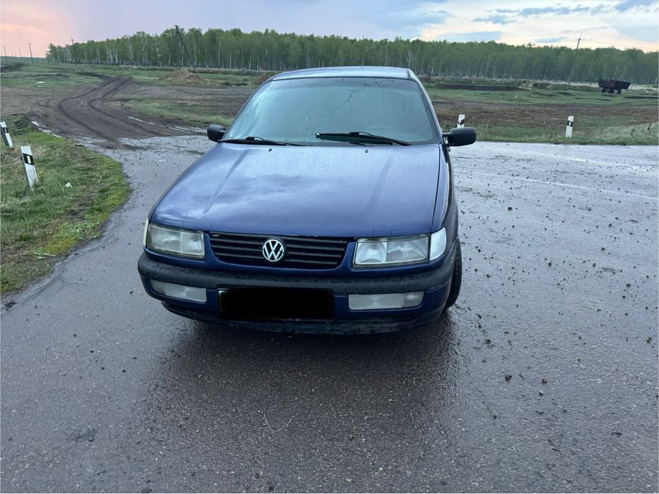 Продам VW PASSAT B4 1,8 МОНО