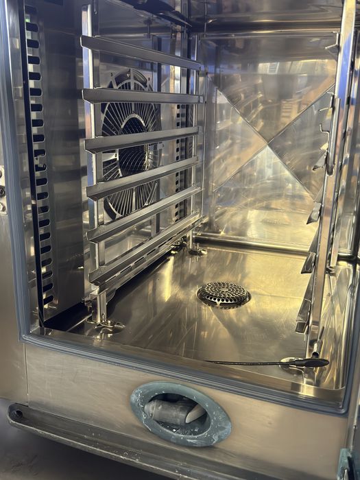 Професионален конвектомат Rational SCC61E