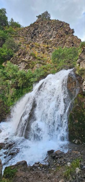 Эксурсия горы Чимган ,Амирсай и Чарвакская водохранилище .