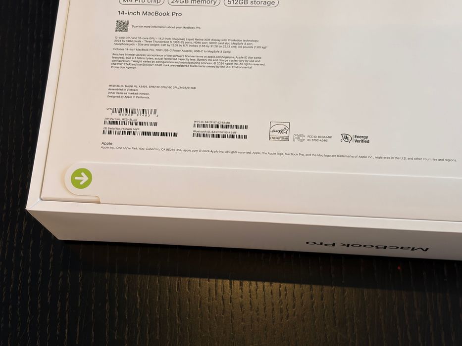 MacBook Pro 14 inch M4 pro 512gb