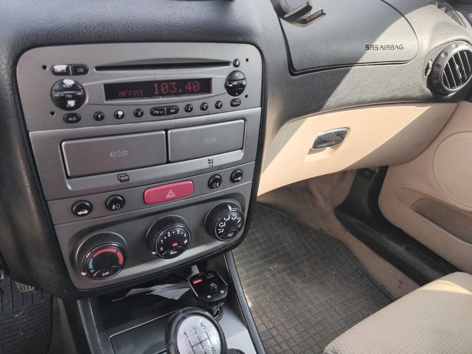 De vanzare alfa romeo