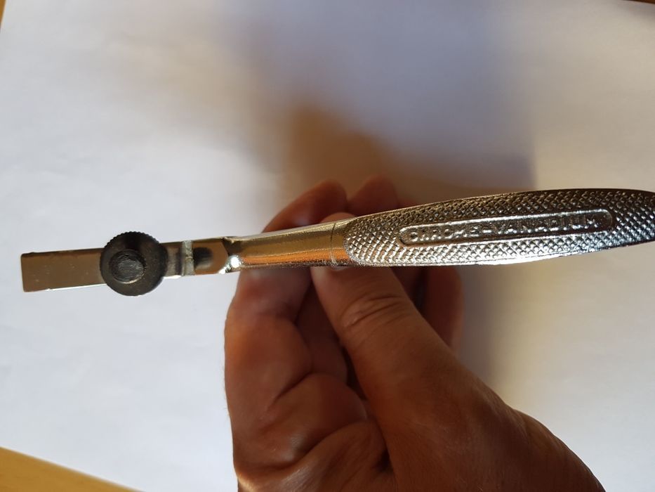 Clește dezizolat cabluri