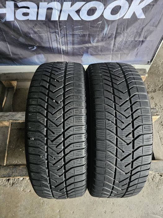 2 anvelope iarna 205 55 16 Pirelli