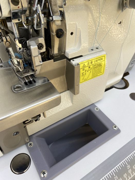 Jack пятиниточный оверлок