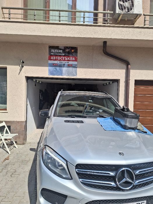 Лепене на спукани автостъкла Пловдив