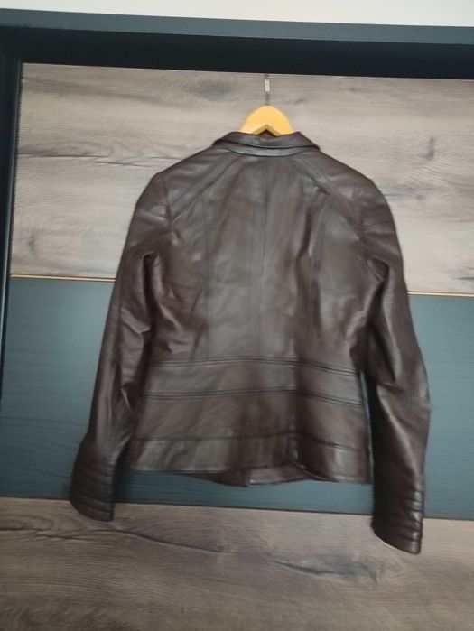 Дамски кожено яке