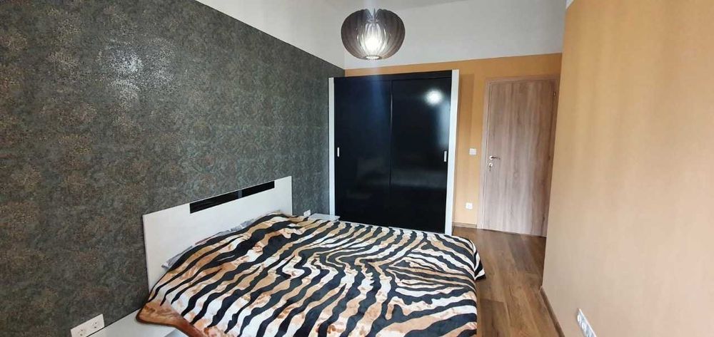 Дава се под наем Двустаен апартамент в София, Витоша - 65 кв.м за 400 € - Снимка #2