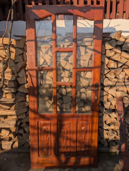 2 bucăți identice uși de interior brad lăcuit !