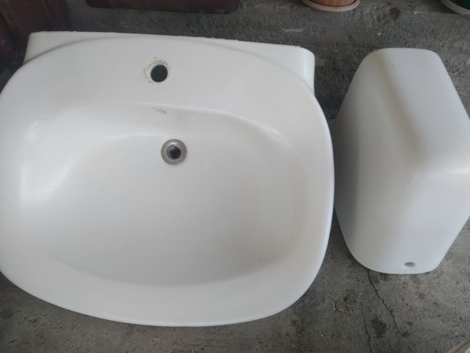 Настенная раковина