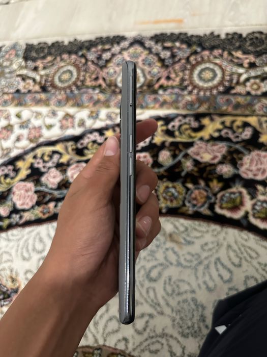 Realme gt edition, Samsung s10+