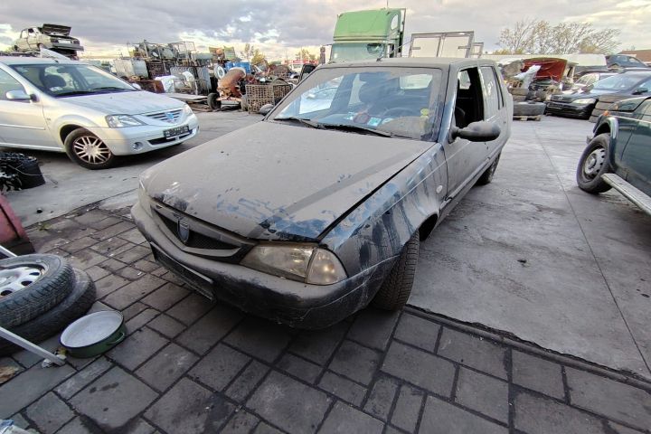 Lampa / Tripla stop stanga pe aripa Dacia Solenza 2004