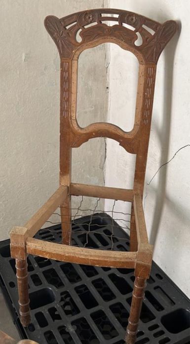 Scaune / fotolii centenare