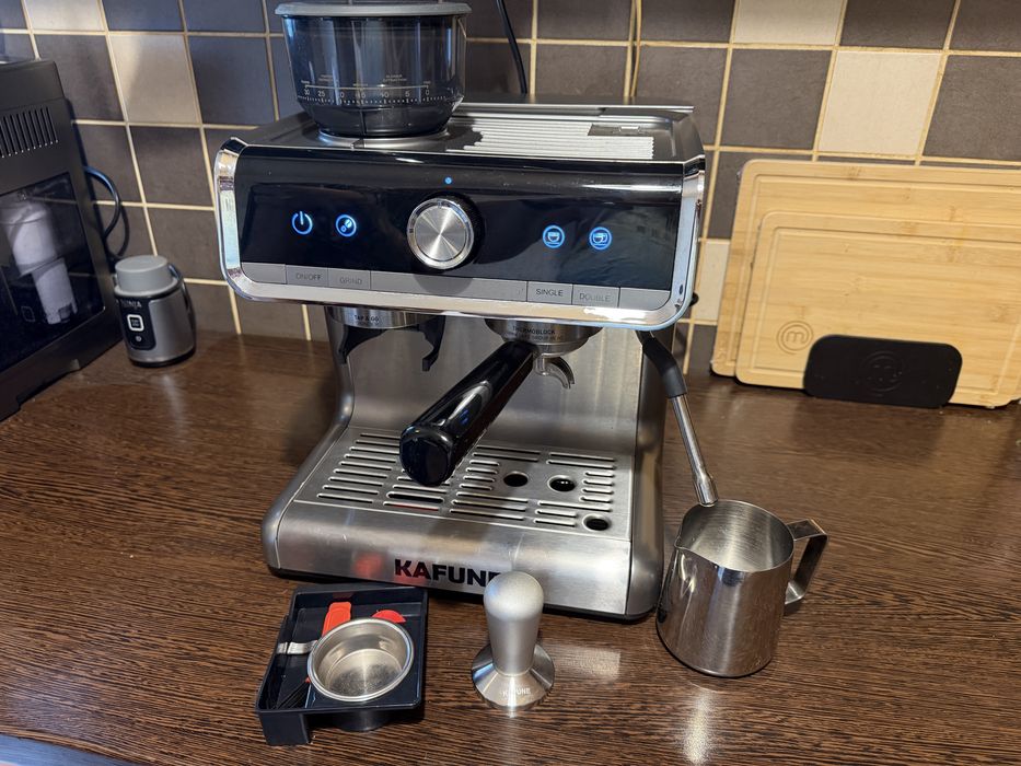 Espressor semiprofesionist barista CM5020