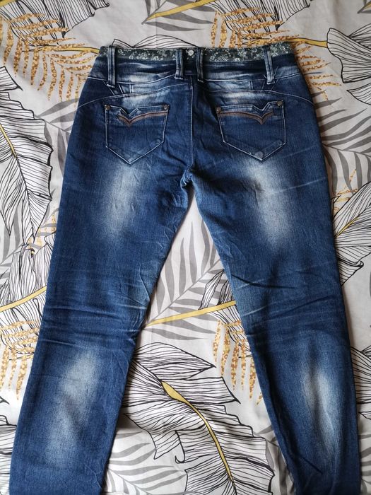 Мъжки тъмно сини дънки