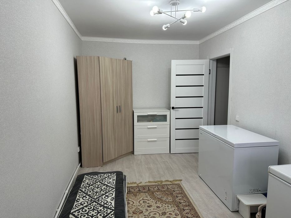 Продам 2 ком кв на 9 мкр