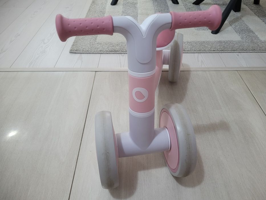 Vând mini bicicletă copii