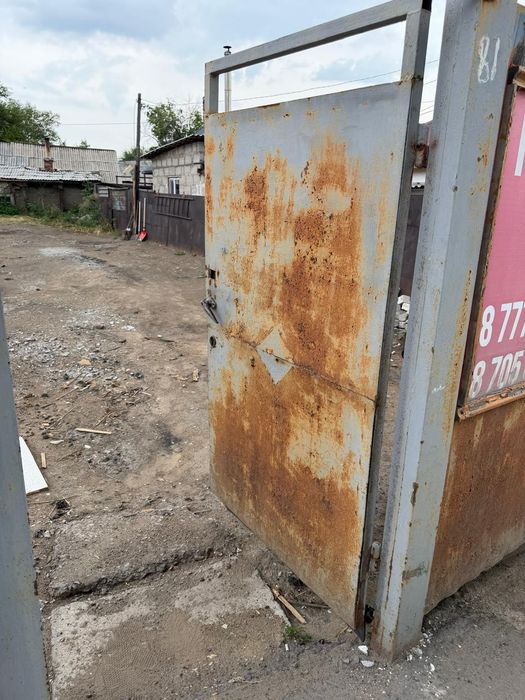 Продам ворота железные