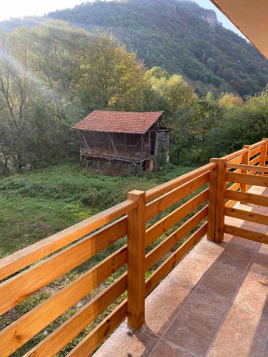 Продава се Хотел в с. Рибарица, Област Ловеч - 700 кв.м за 500 €/кв.м - Снимка #7