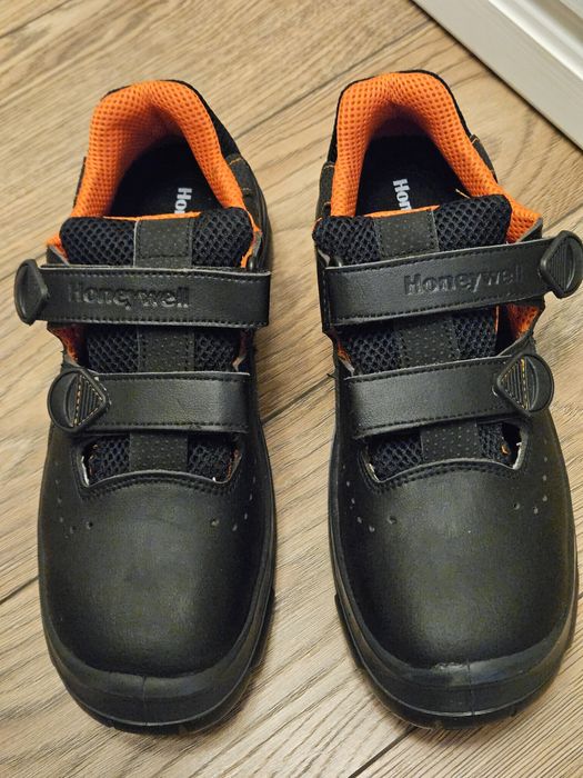 Pantofi cu protecție Honeywell 42