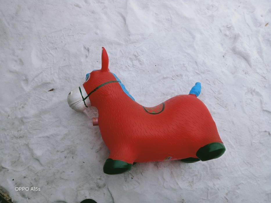 Продам   игрушку