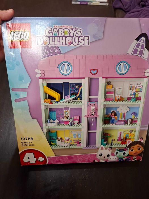 Различни модели Lego