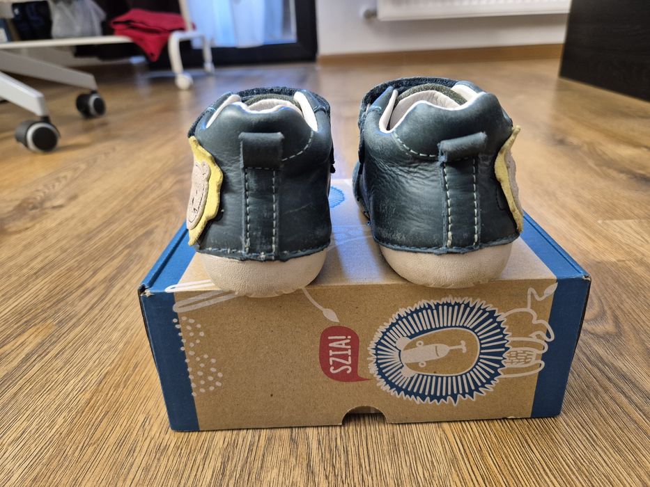 Pantofi DD Step marime 22