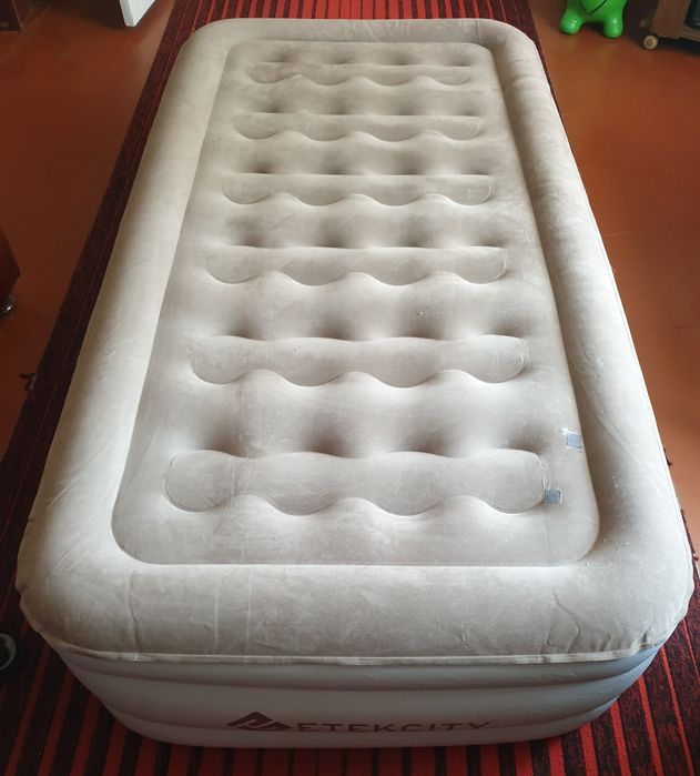 Надувной матрас кровать  ETEKCITY.