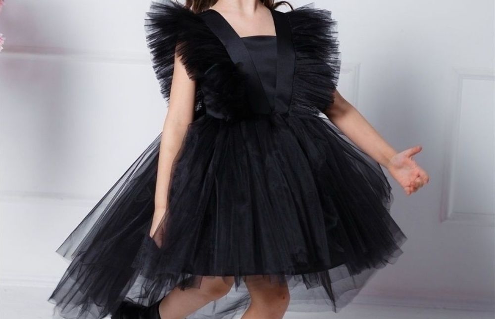 Платье чёрное для девочки