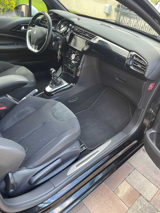 Citroen DS3 – 2015 – 1.6 Benzină – 155 CP