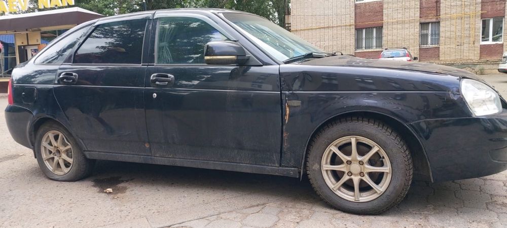 Lada priora 21072