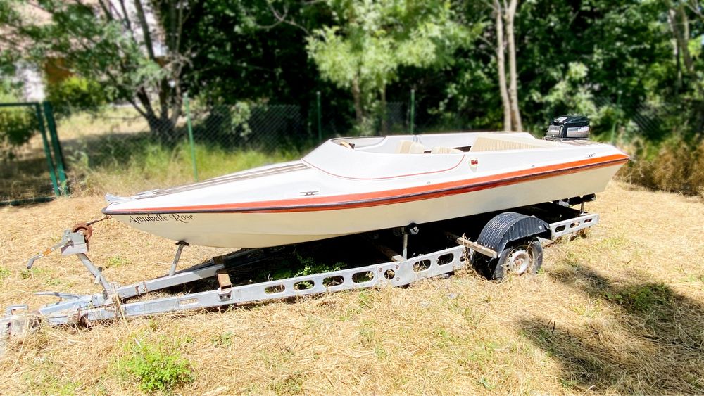 Уникална Моторна Лодка