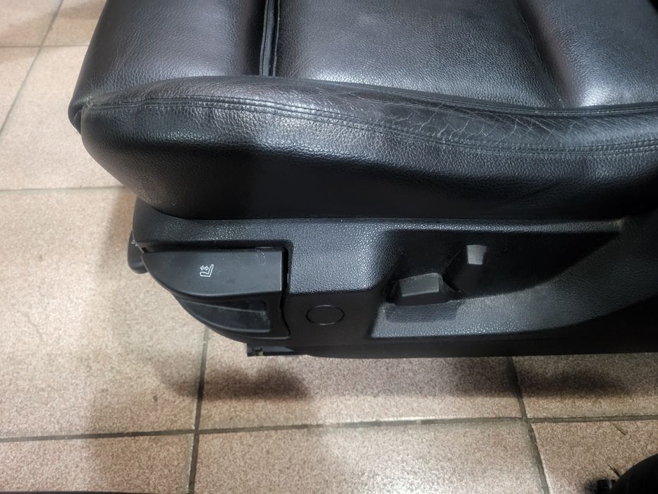 Кожено рекаро за BMW F07