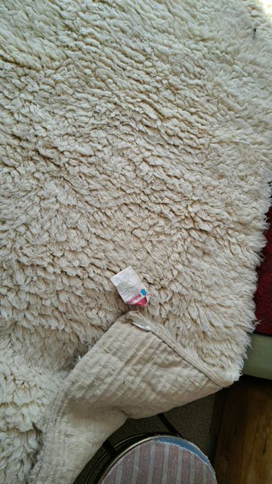 Ръчно тъкан вълнен китеник