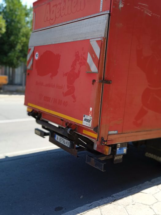 продавам лек автомобил Мерцедес А класа  в добро техническо състояние