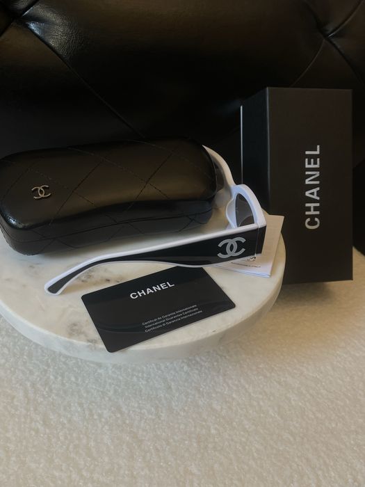 Ochelari de soare Chanel