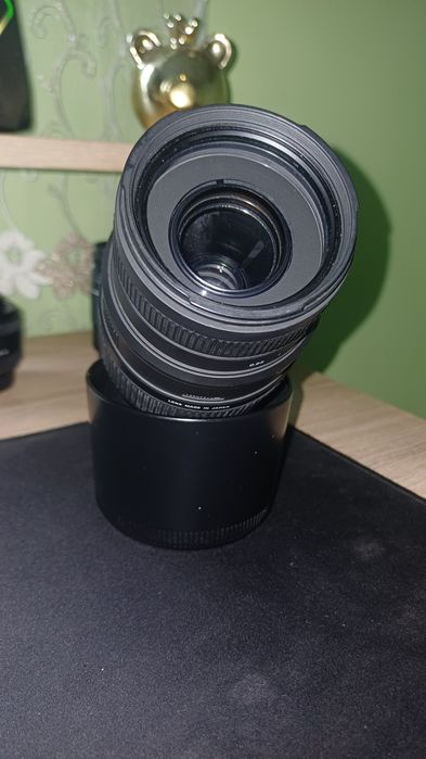 Sigma 70-300mm f/4-5.6 DG Macro