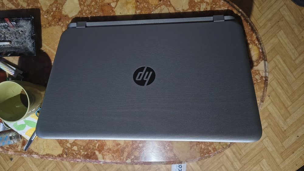 Лаптоп HP Pavilion