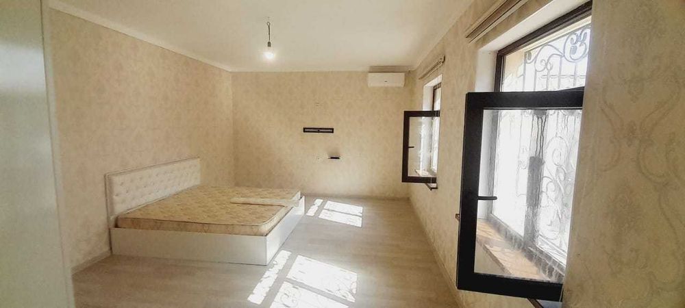 Времянка. мкр Туран